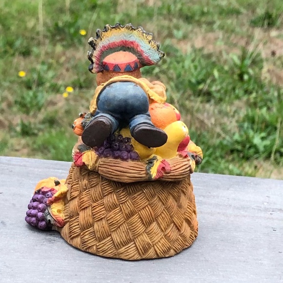Home Interiors Vintage Thanksgiving Teddy Bear Pilgrim Resin Basket Box 4.5” Hi - Picture 15 of 15